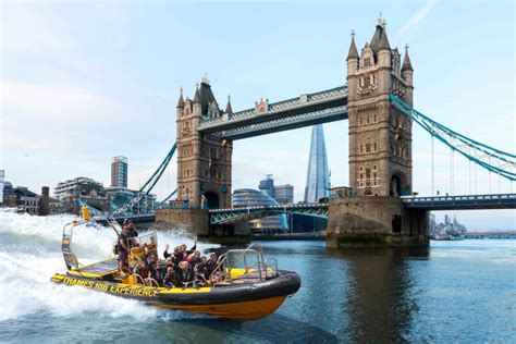 london boat ride thames